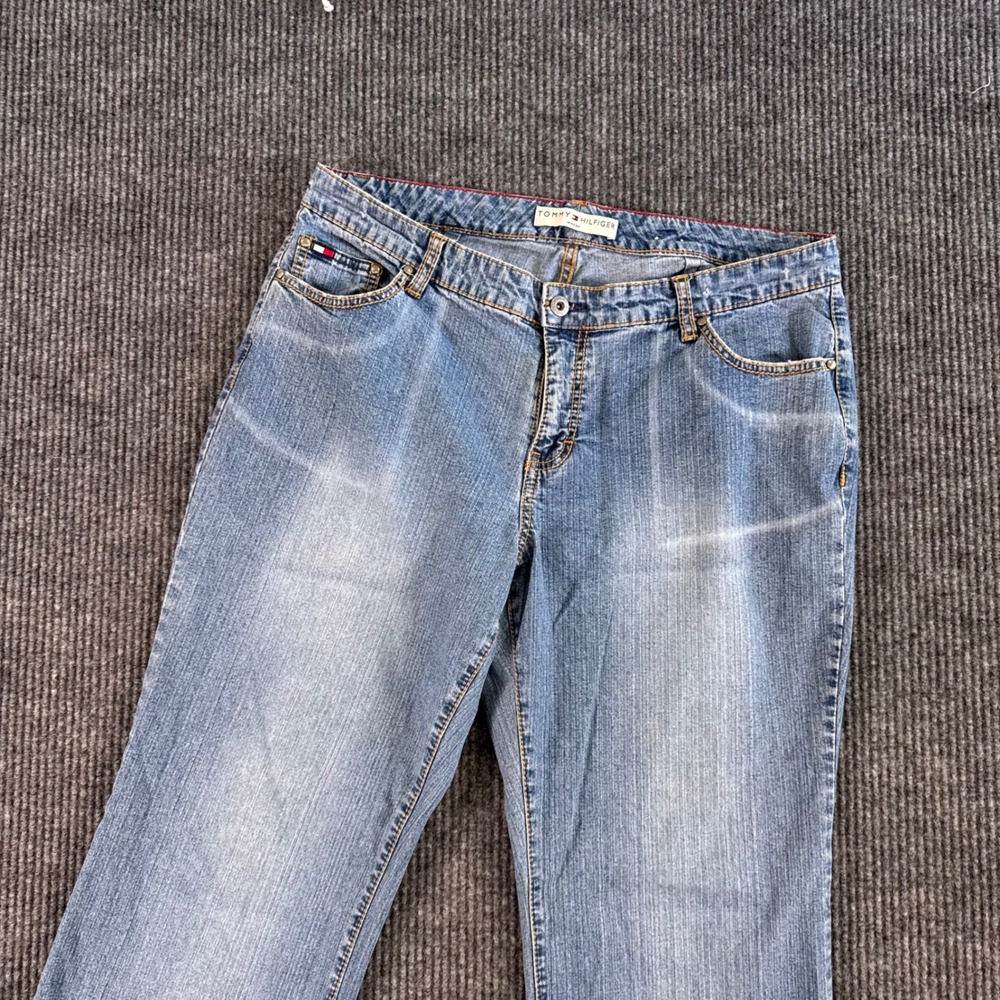 VTG Y2K Tommy Hilfiger Jeans Womens 16 Light Wash Denim Logo Bootcut Retro - Picture 10 of 11